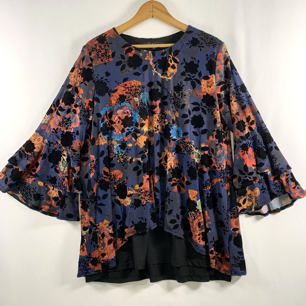 Calessa Women Floral  Velvet Burnout Layered Top Size M Boho Artsy Bell Sleeve